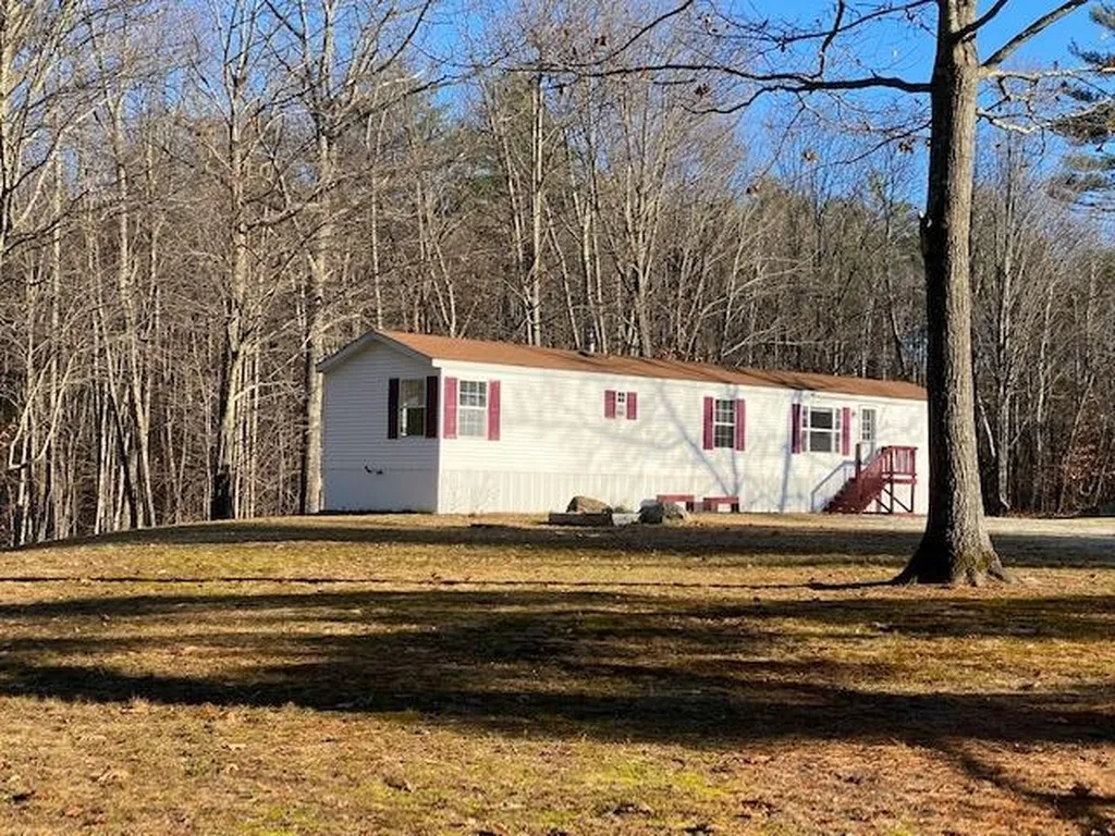 161 Wildwood Drive Pittsfield NH 03263