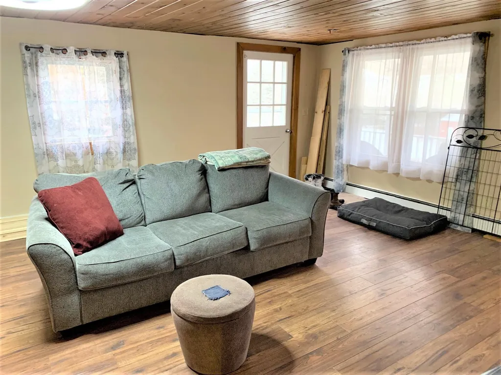 49 Durgin Road Chichester NH 03258