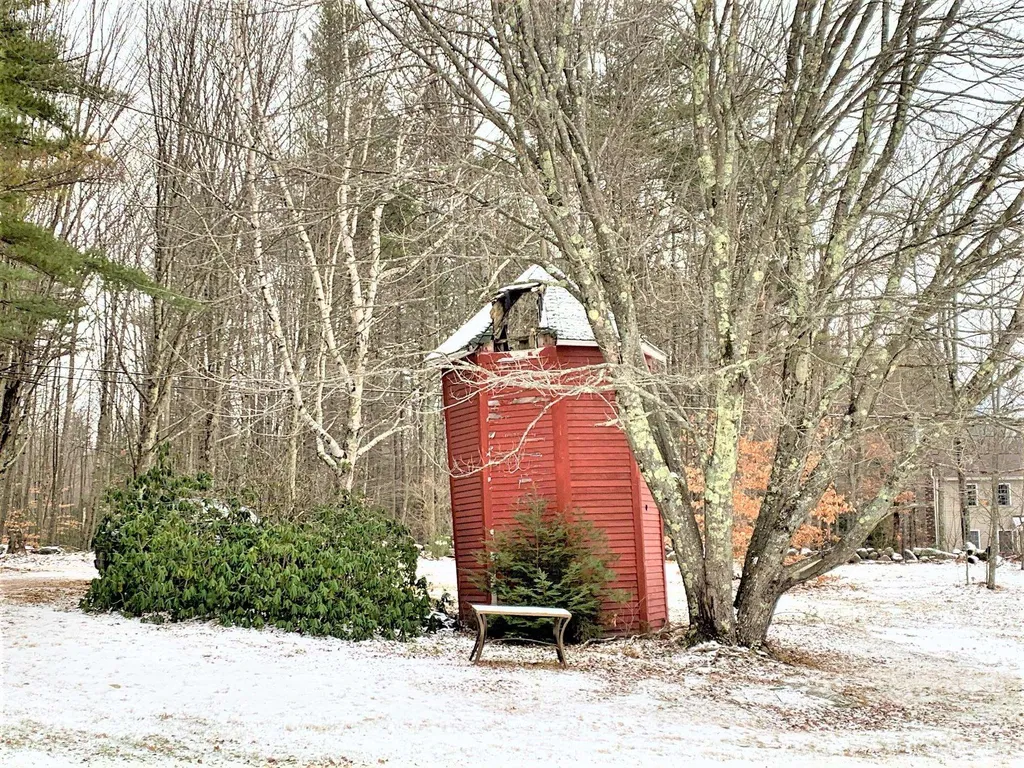 49 Durgin Road Chichester NH 03258