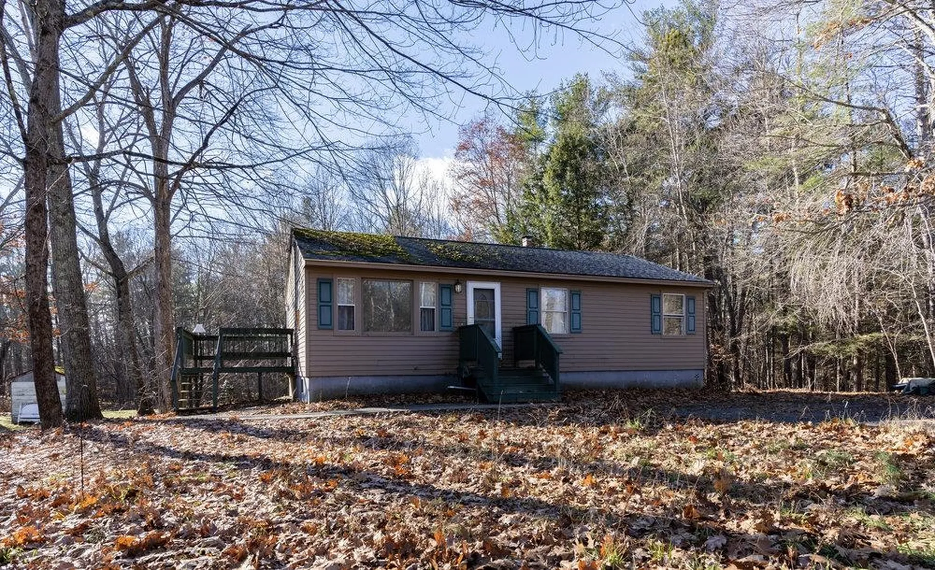 17 Lita Lane Newmarket NH 03857