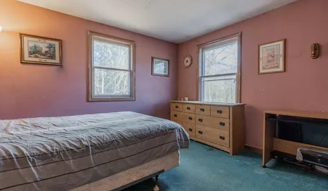 17 Lita Lane Newmarket NH 03857