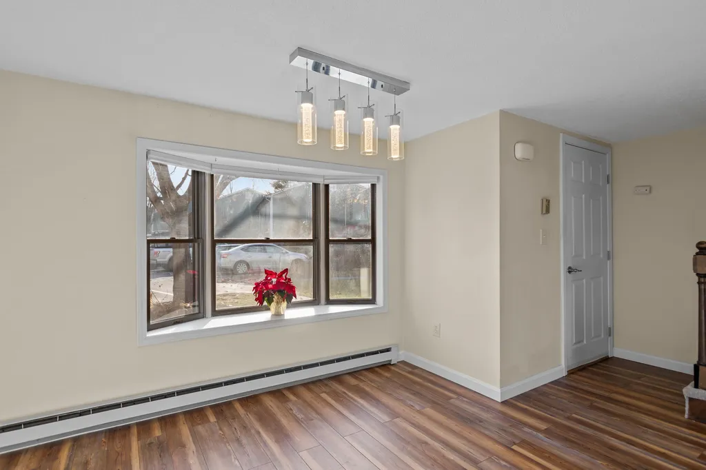 1306 Piscassic Street Newmarket NH 03857