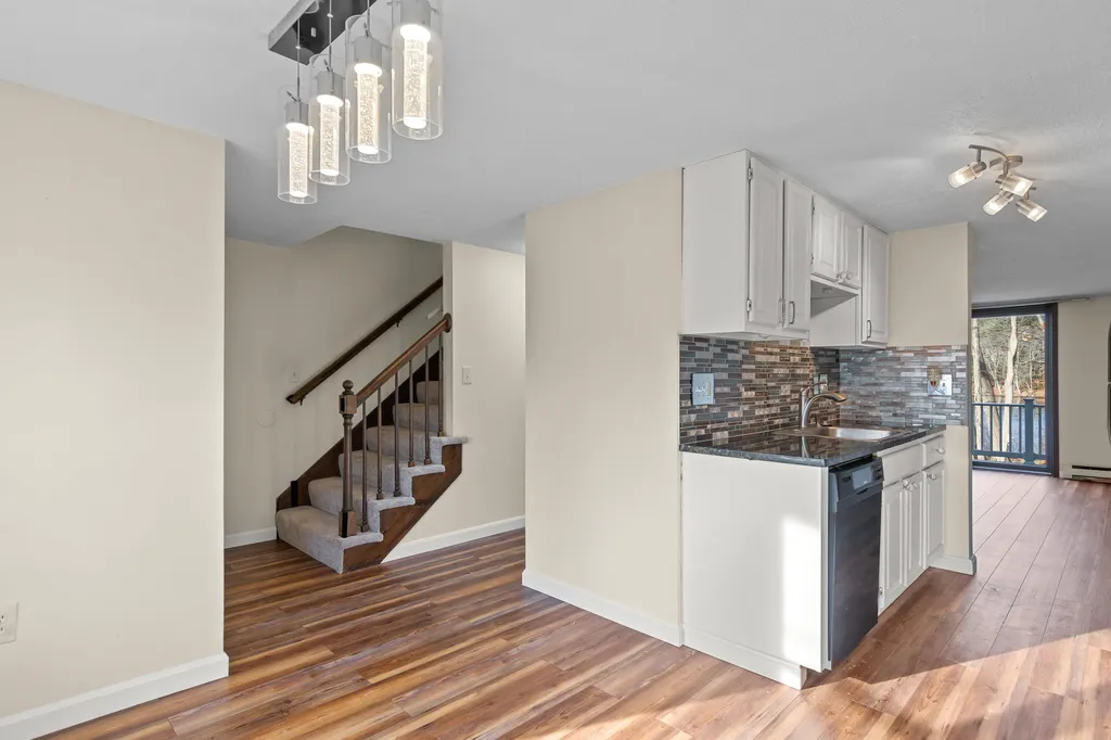1306 Piscassic Street Newmarket NH 03857