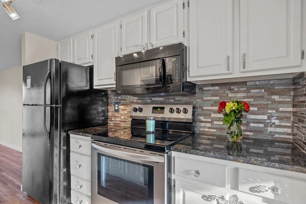 1306 Piscassic Street Newmarket NH 03857