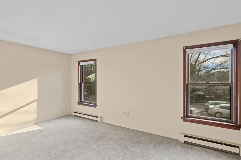 1306 Piscassic Street Newmarket NH 03857