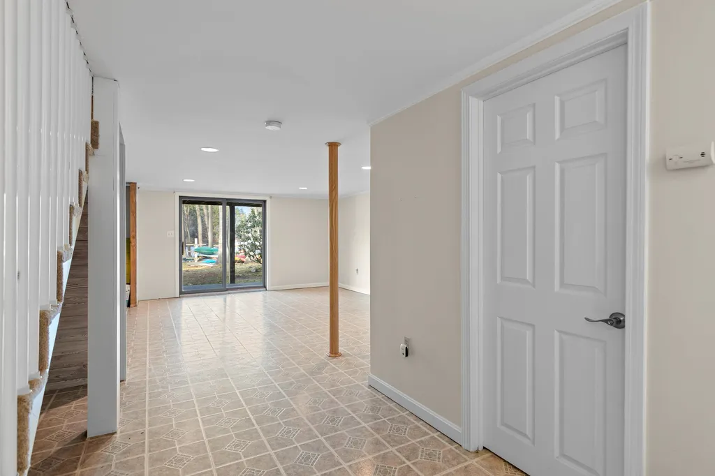 1306 Piscassic Street Newmarket NH 03857