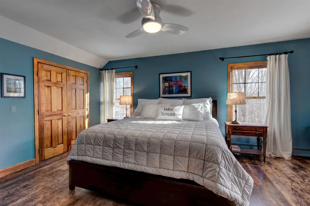 16 Vere Royce Road Tuftonboro NH 03816