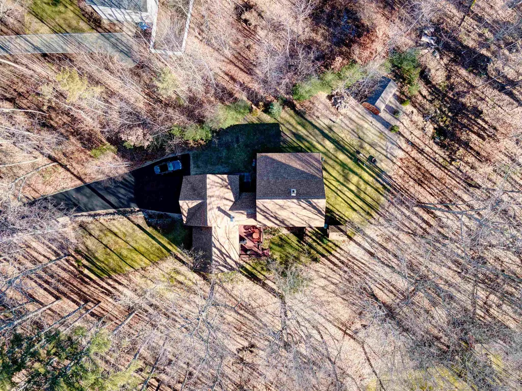 16 Vere Royce Road Tuftonboro NH 03816