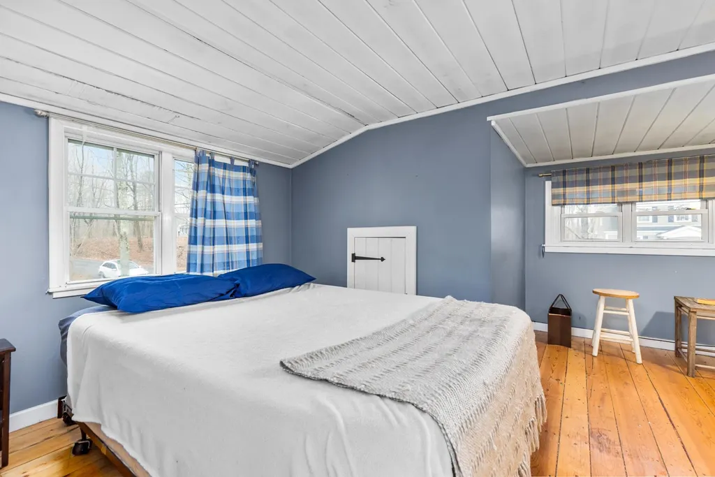 10 Adams Road Kittery ME 03904