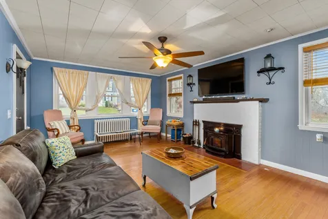 10 Adams Road Kittery ME 03904