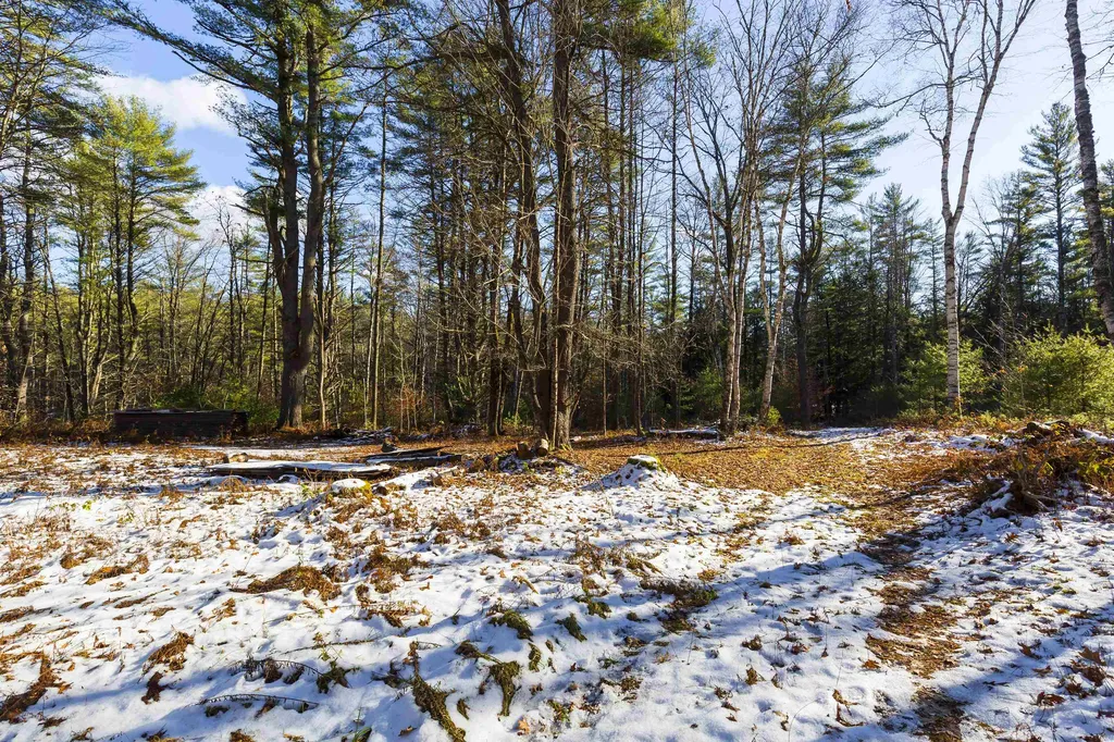 755 Burnham Road Thetford VT 05043