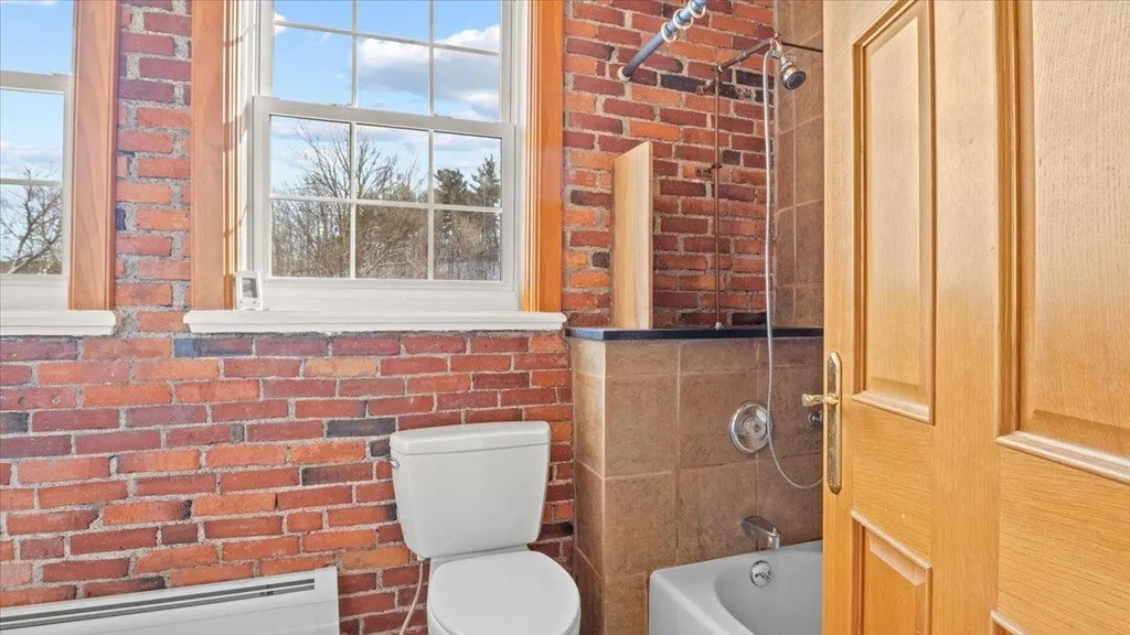 21 Railroad Street Milton VT 05468