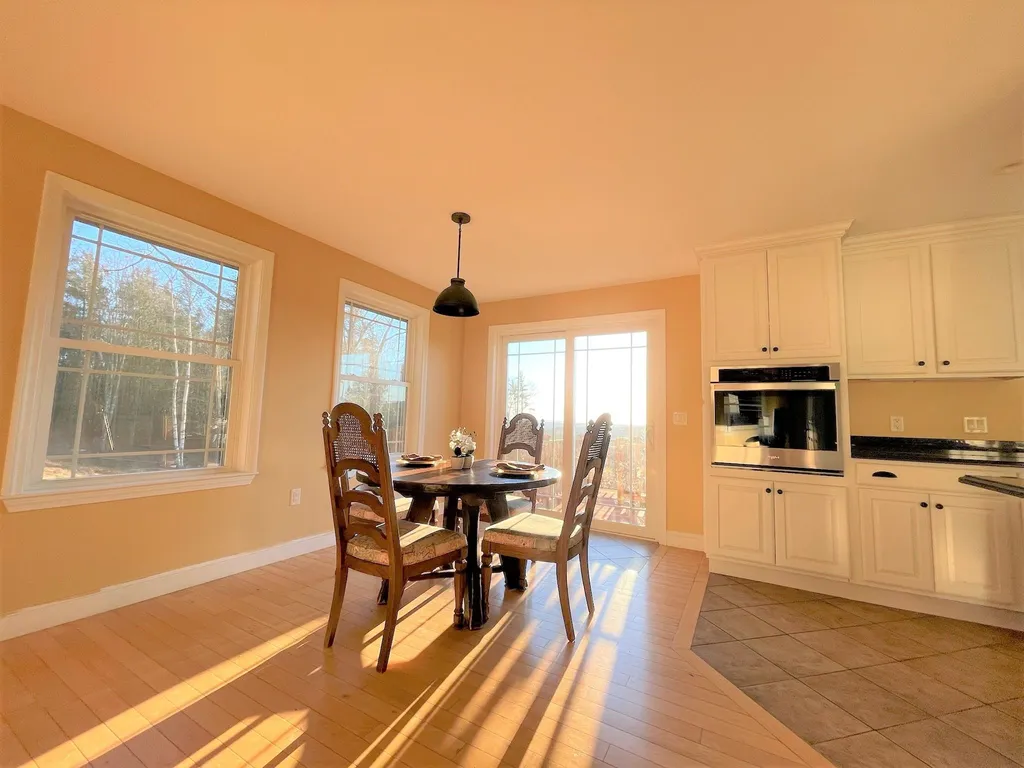 4 Carpenter Road Barnstead NH 03218