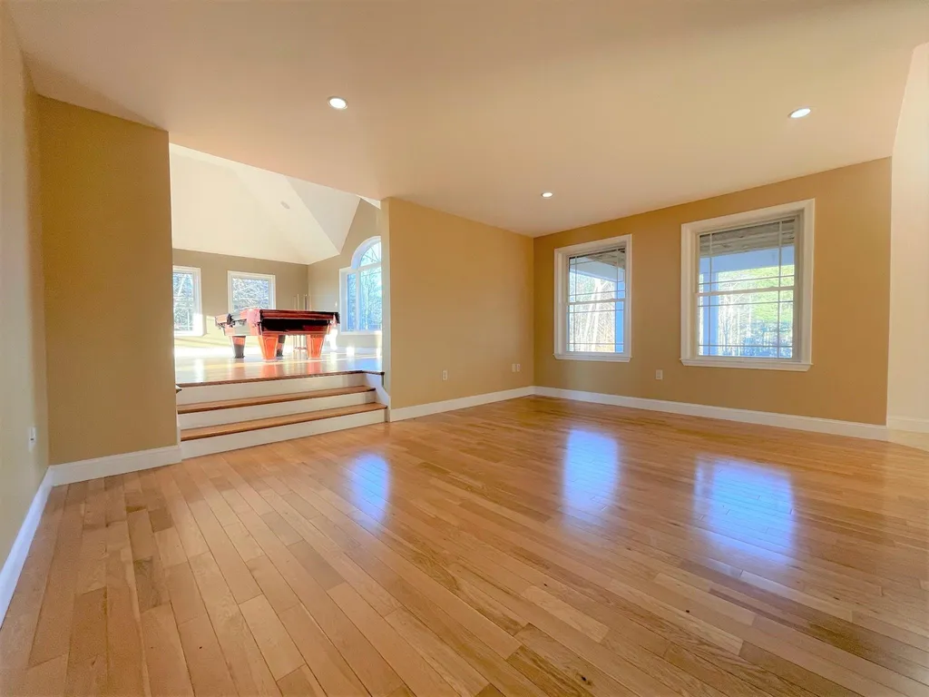 4 Carpenter Road Barnstead NH 03218