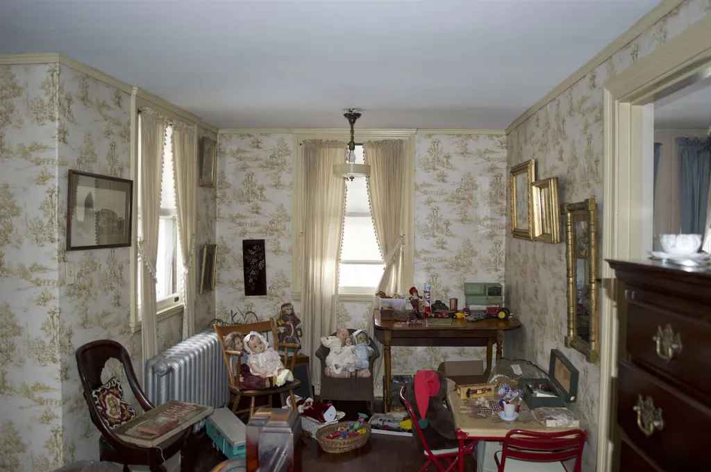 43 Summit Road Newport NH 03773