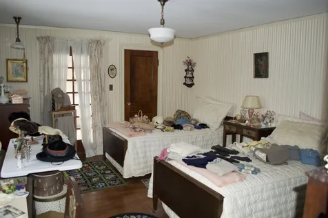 43 Summit Road Newport NH 03773