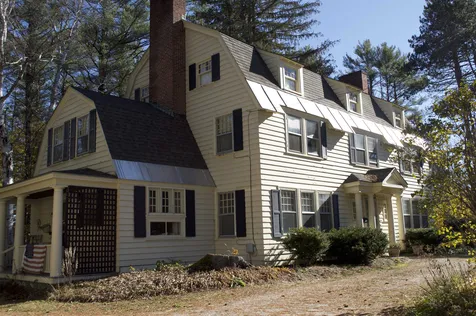 43 Summit Road Newport NH 03773