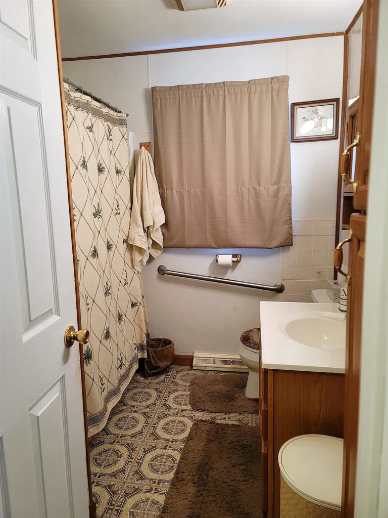 89 Caron Circle Royalton VT 05068