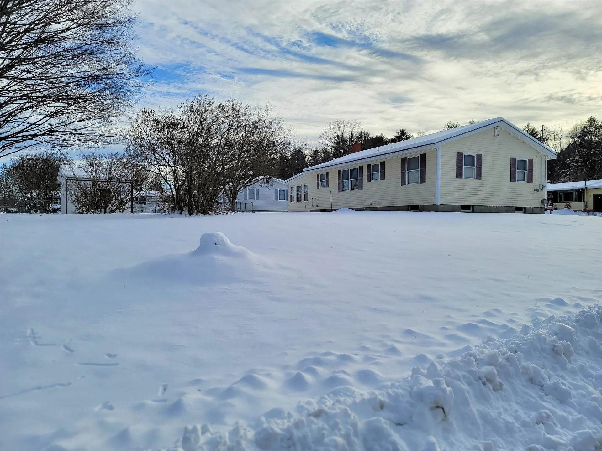 89 Caron Circle Royalton VT 05068