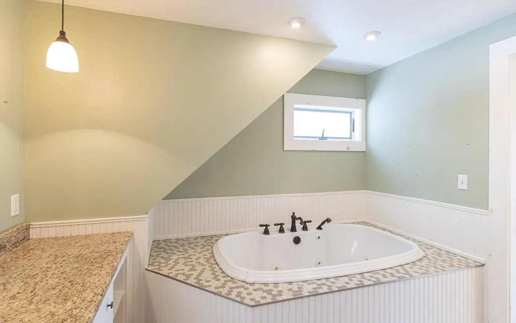 103 Winch Hill Road Langdon NH 03602