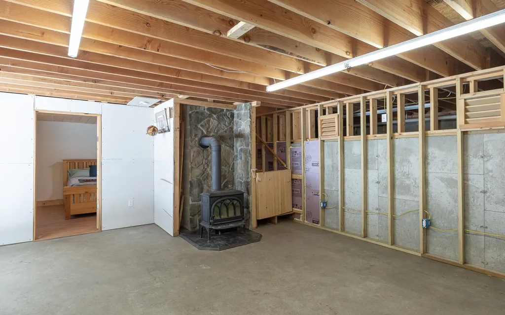 103 Winch Hill Road Langdon NH 03602
