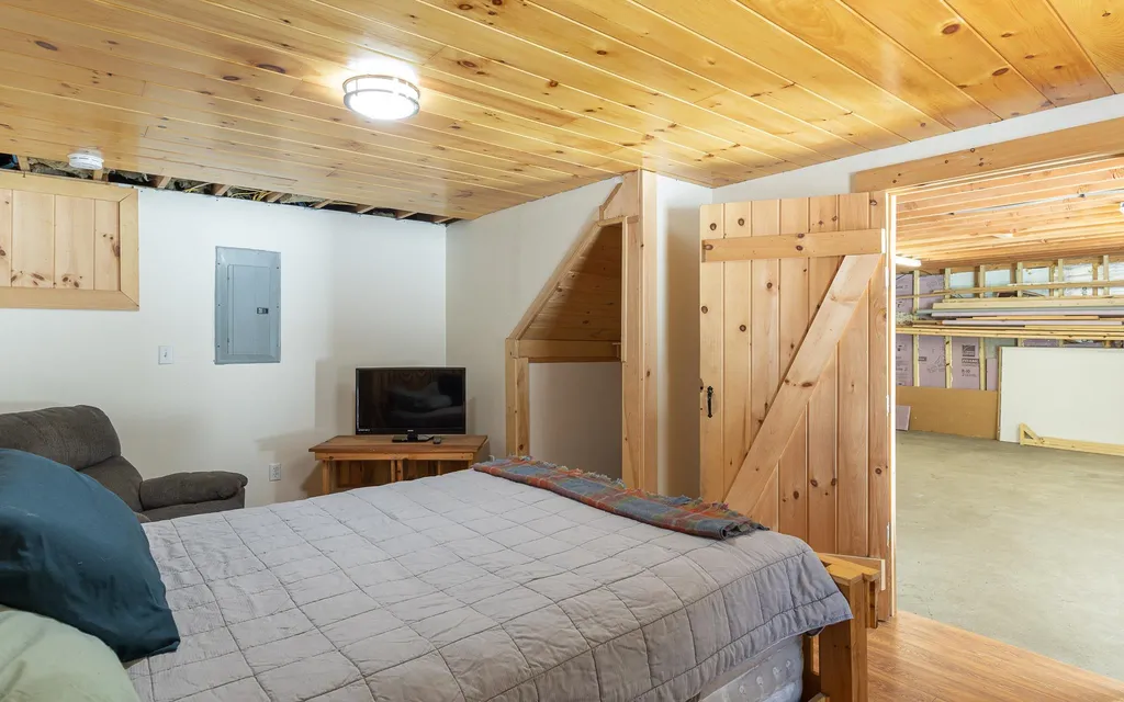 103 Winch Hill Road Langdon NH 03602