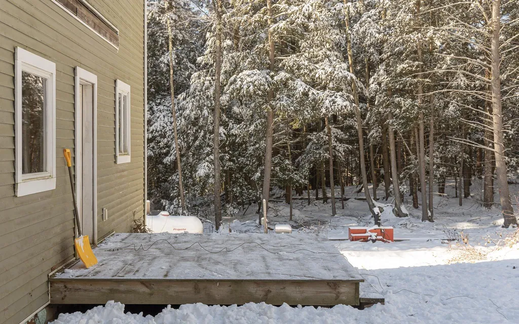 103 Winch Hill Road Langdon NH 03602