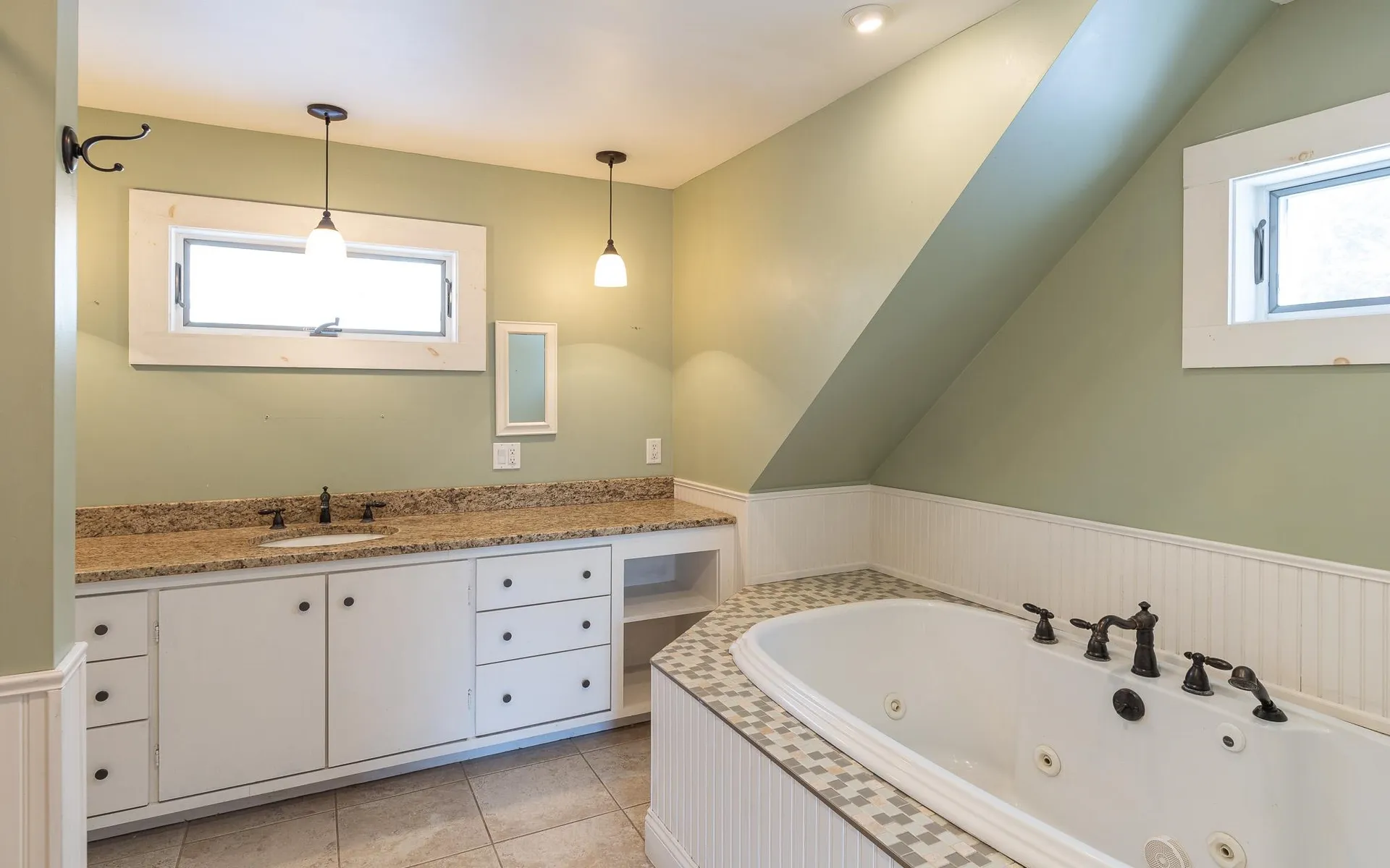 103 Winch Hill Road Langdon NH 03602