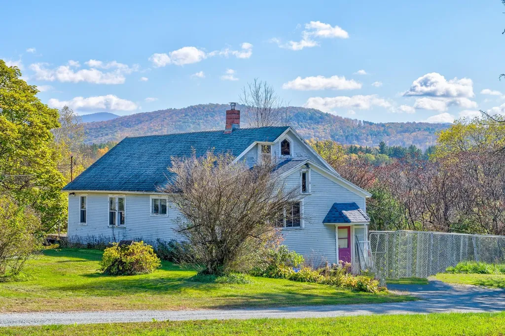 1991 Main Street Castleton VT 05735