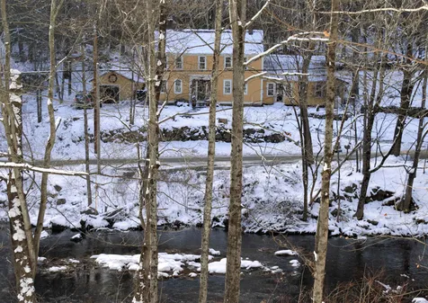 11 Water Street Bradford NH 03221