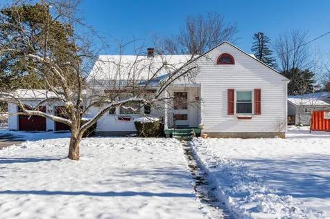 13 Ellsworth Street Concord NH 03301