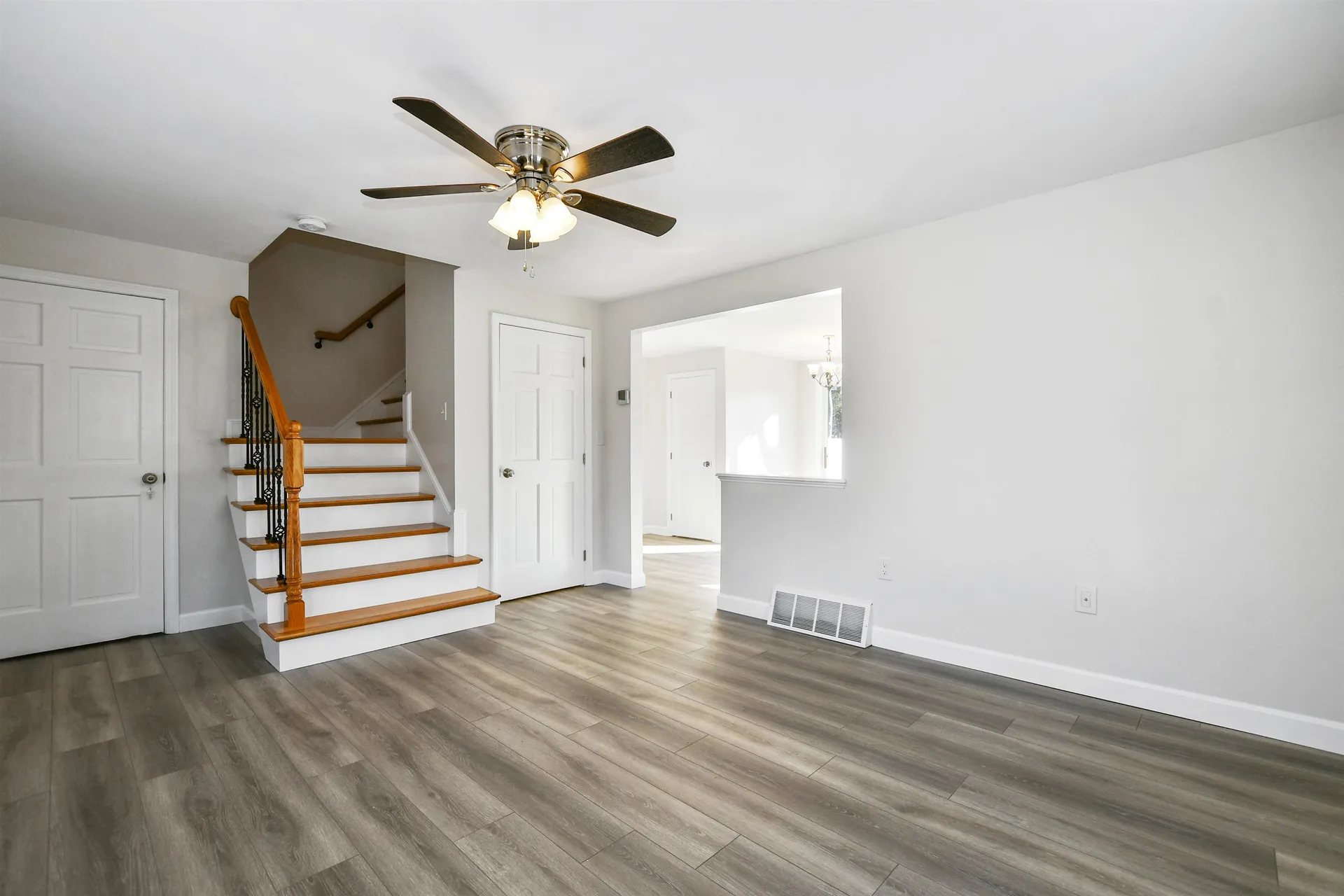 206-208 Kinsley Street Nashua NH 03060