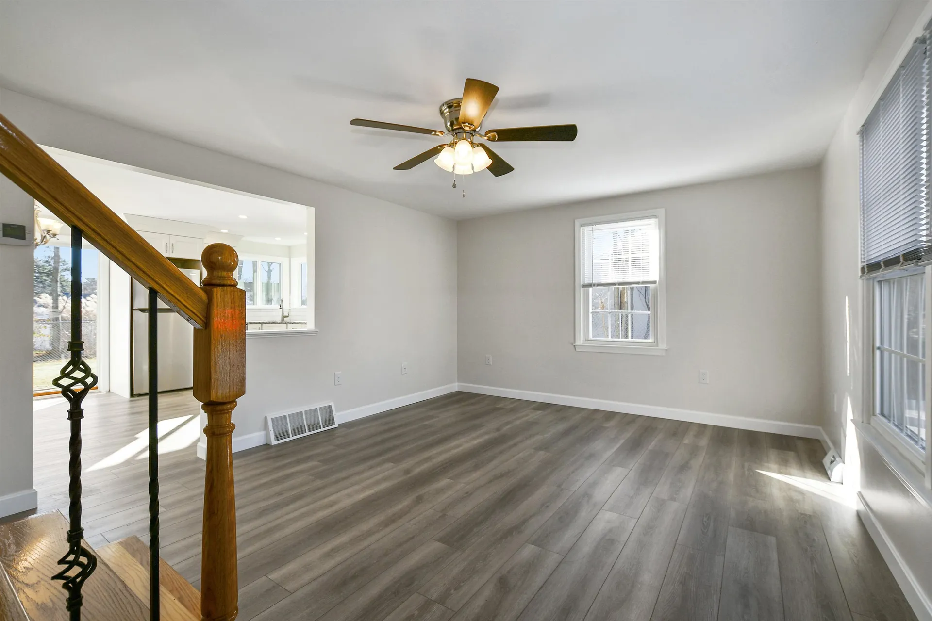 206-208 Kinsley Street Nashua NH 03060