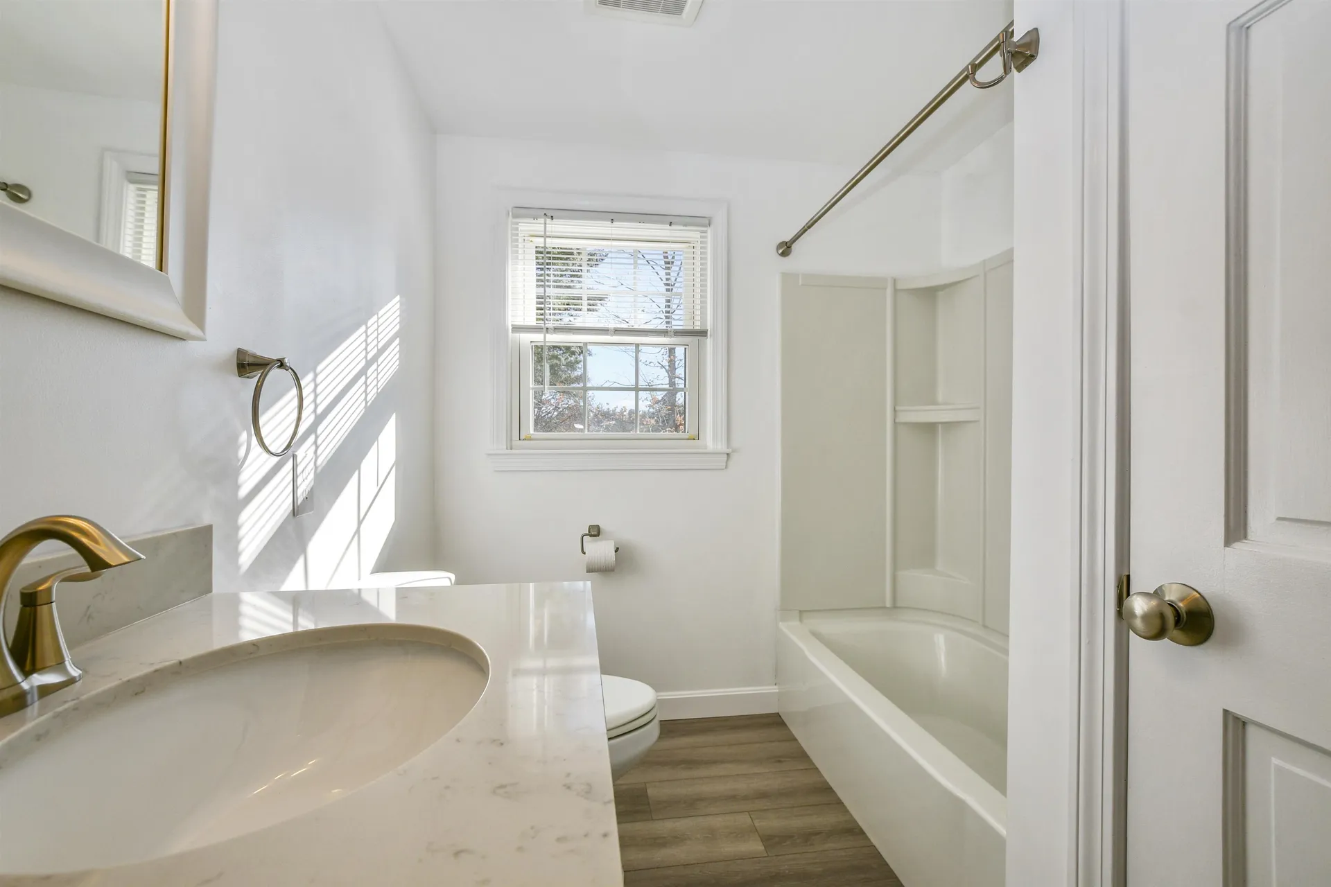 206-208 Kinsley Street Nashua NH 03060