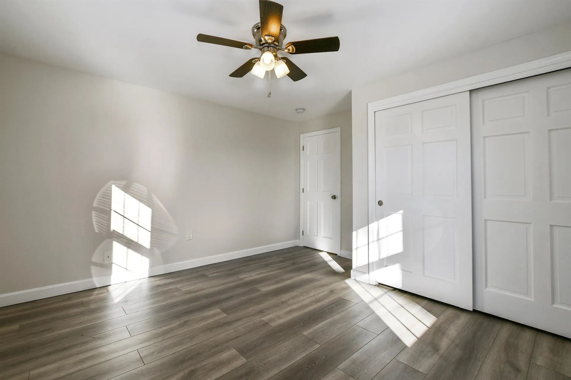 206-208 Kinsley Street Nashua NH 03060