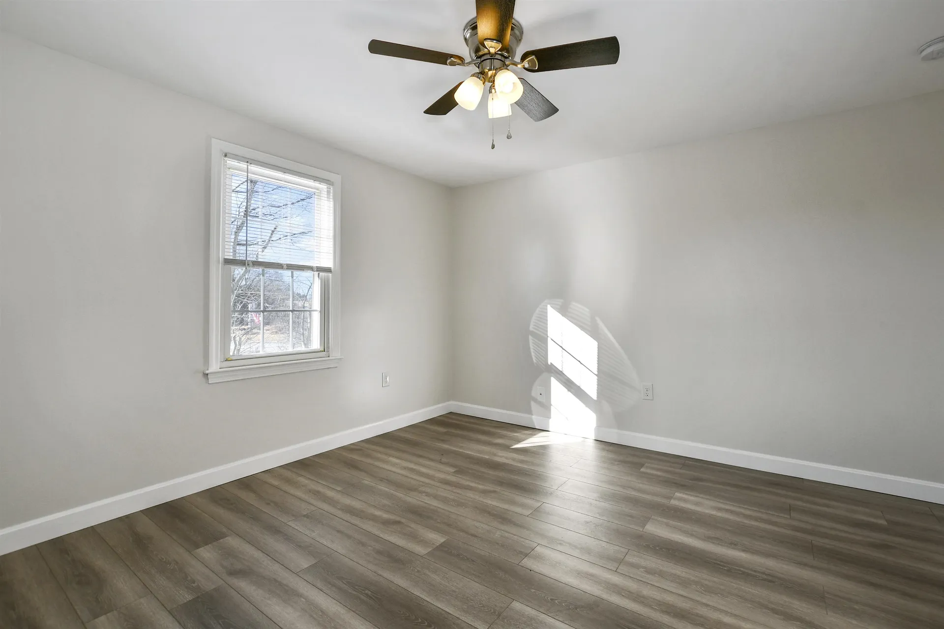 206-208 Kinsley Street Nashua NH 03060