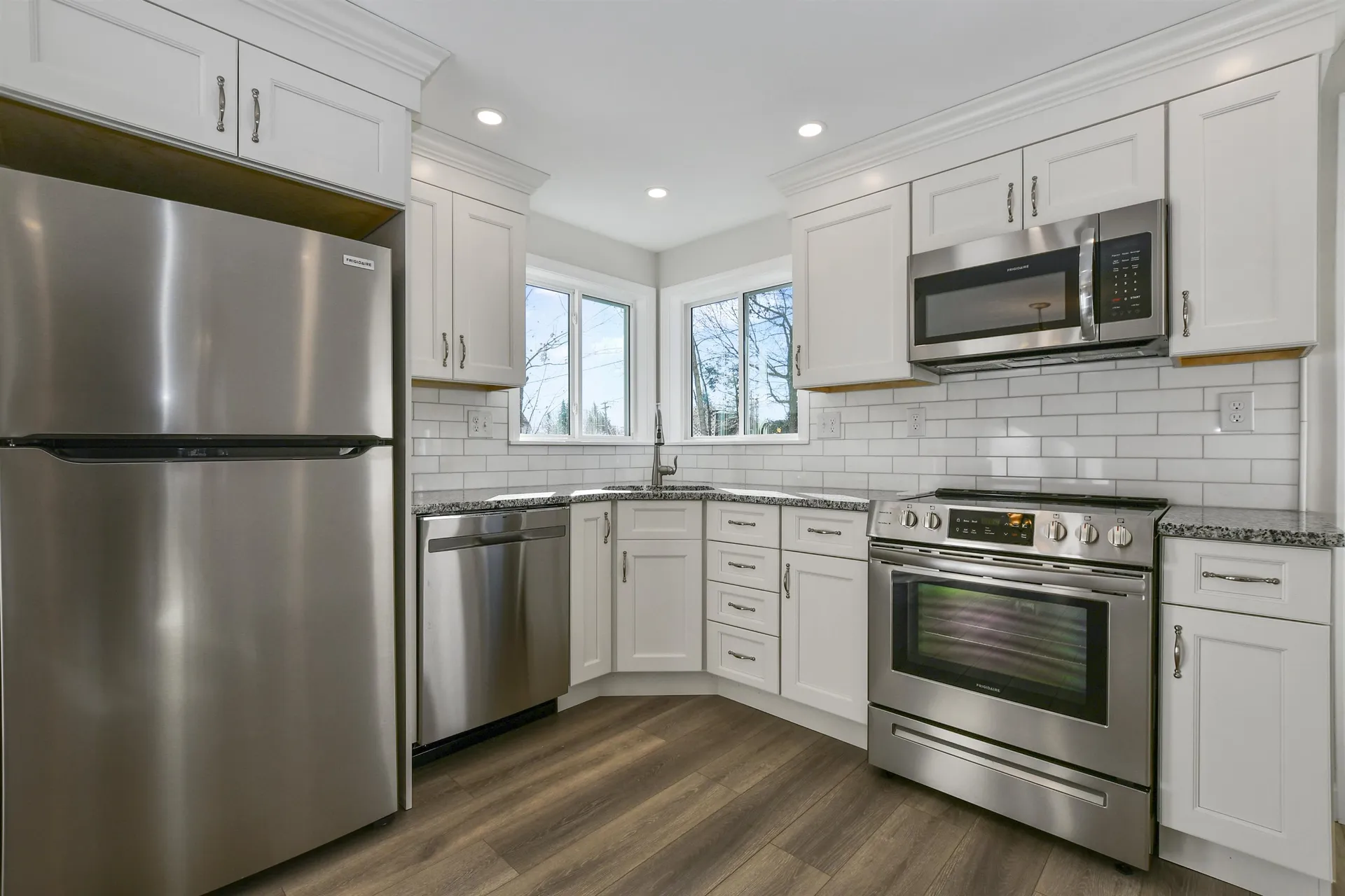 206-208 Kinsley Street Nashua NH 03060