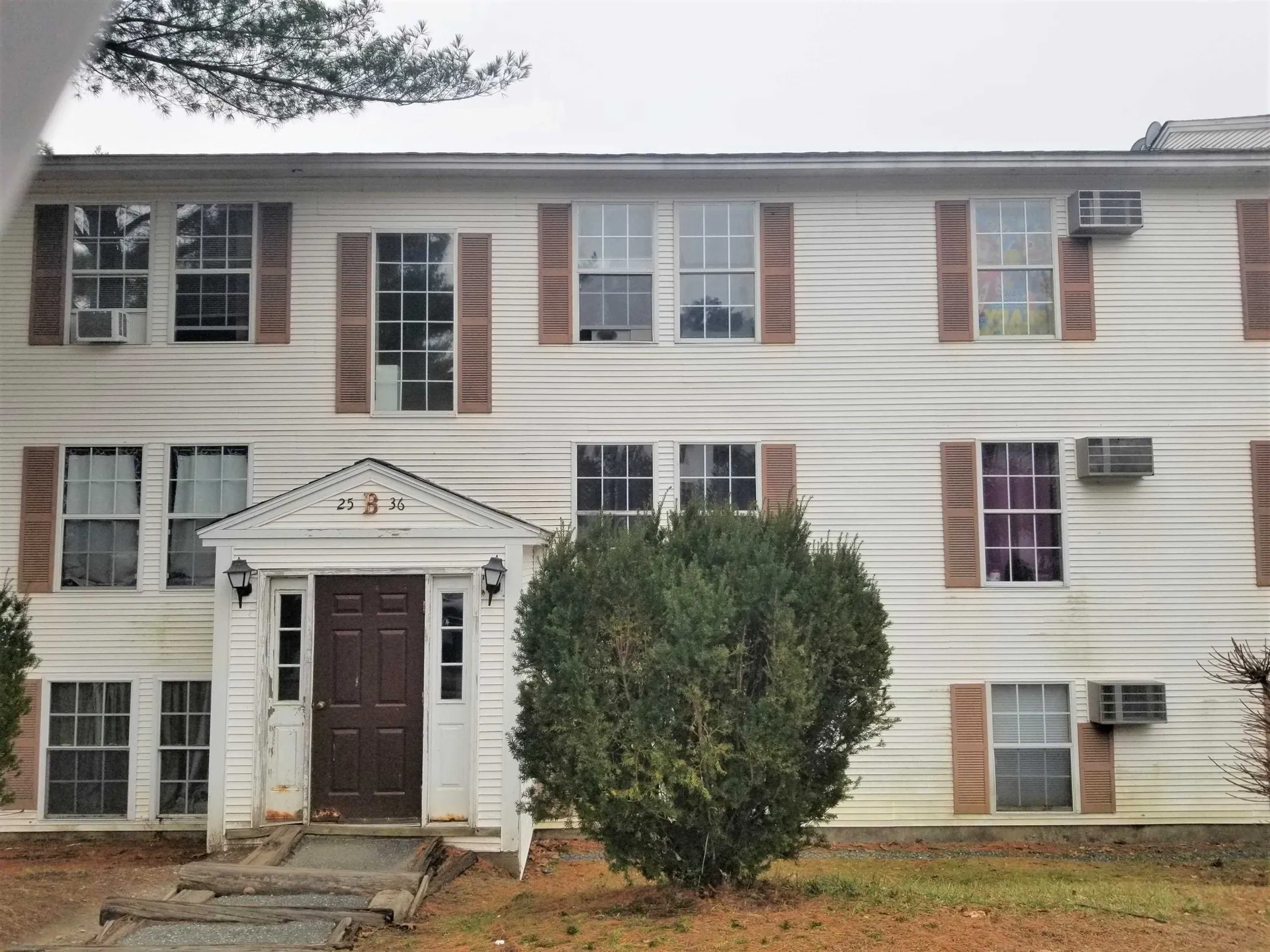20 Wolf Road Lebanon NH 03766