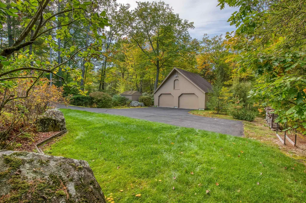 115 Springfield Point Road Wolfeboro NH 03894