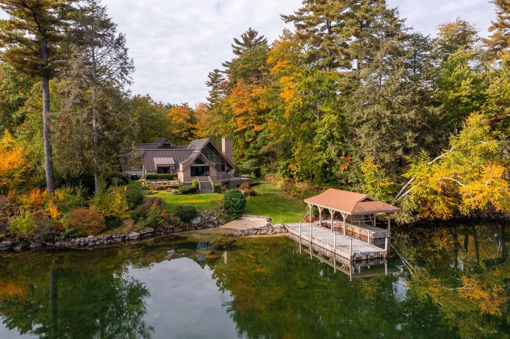 115 Springfield Point Road Wolfeboro NH 03894