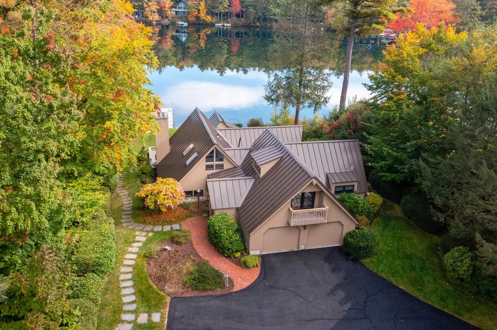 115 Springfield Point Road Wolfeboro NH 03894