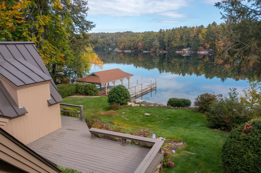 115 Springfield Point Road Wolfeboro NH 03894