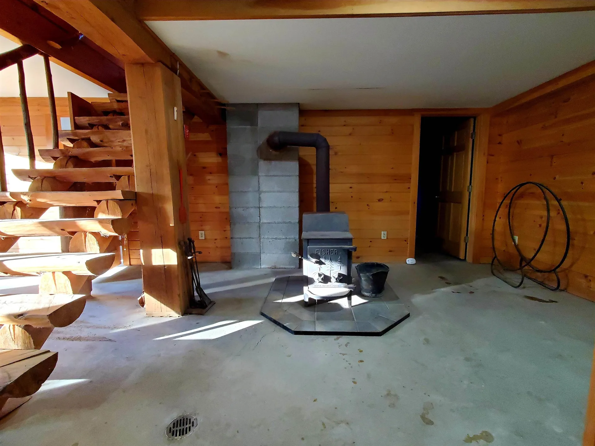 119 Searle Hill Road Danbury NH 03230