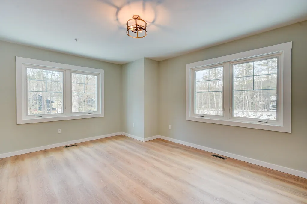 168 Old Bartlett Road Conway NH 03860