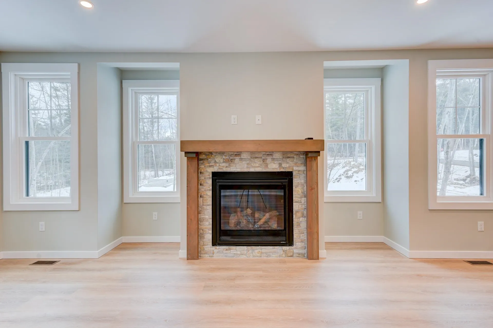 168 Old Bartlett Road Conway NH 03860