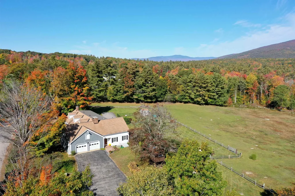 2 County Road Tuftonboro NH 03816