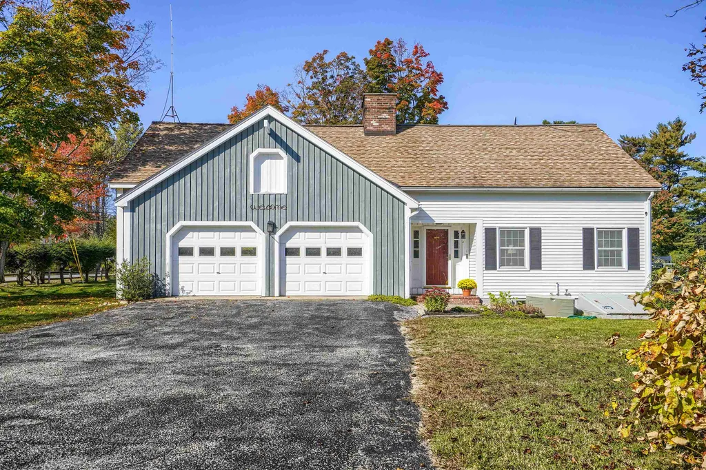 2 County Road Tuftonboro NH 03816