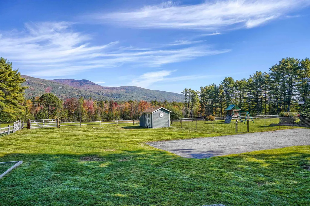 2 County Road Tuftonboro NH 03816