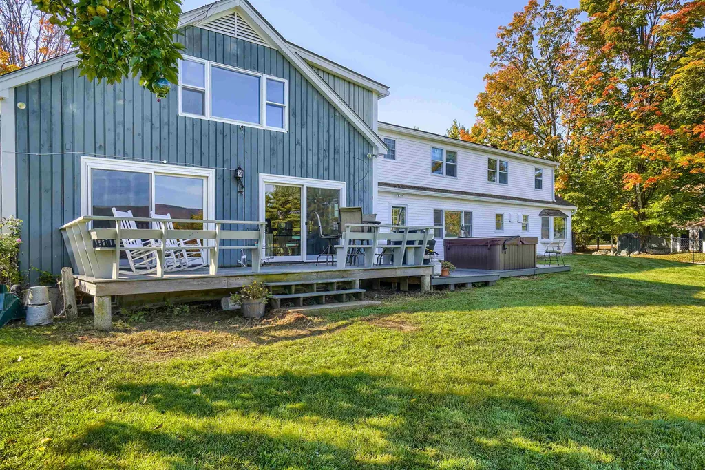 2 County Road Tuftonboro NH 03816