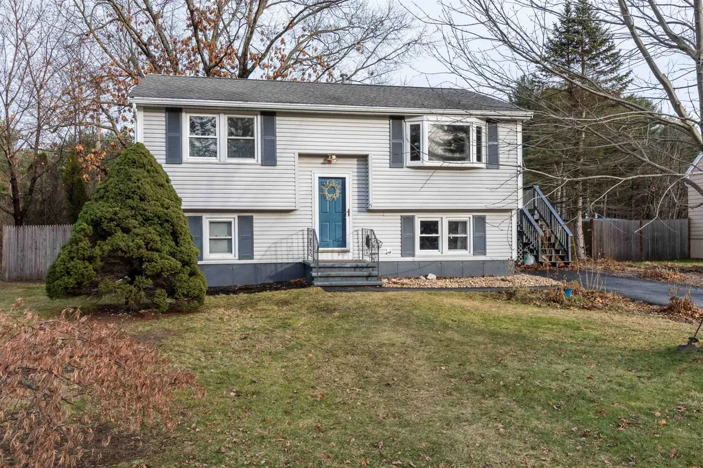 5 Cassandra Lane Nashua NH 03064